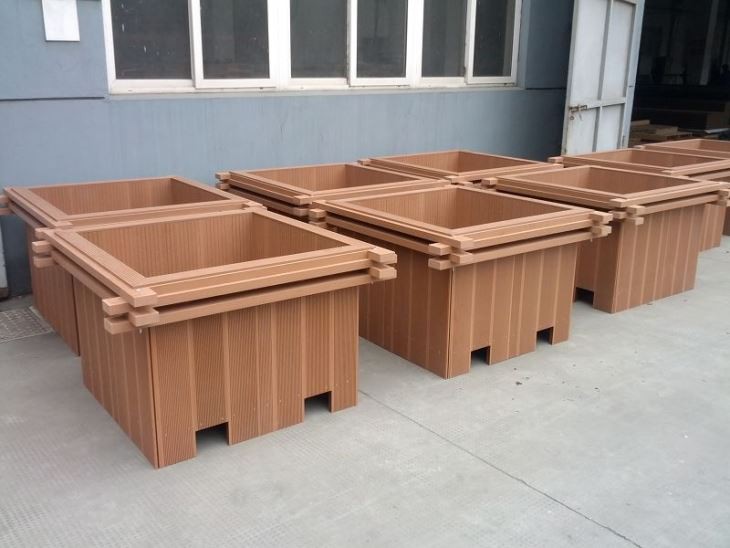Plastic Wood Composite Flower Pots